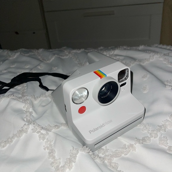 Polaroid Camera - Picture 3 of 3